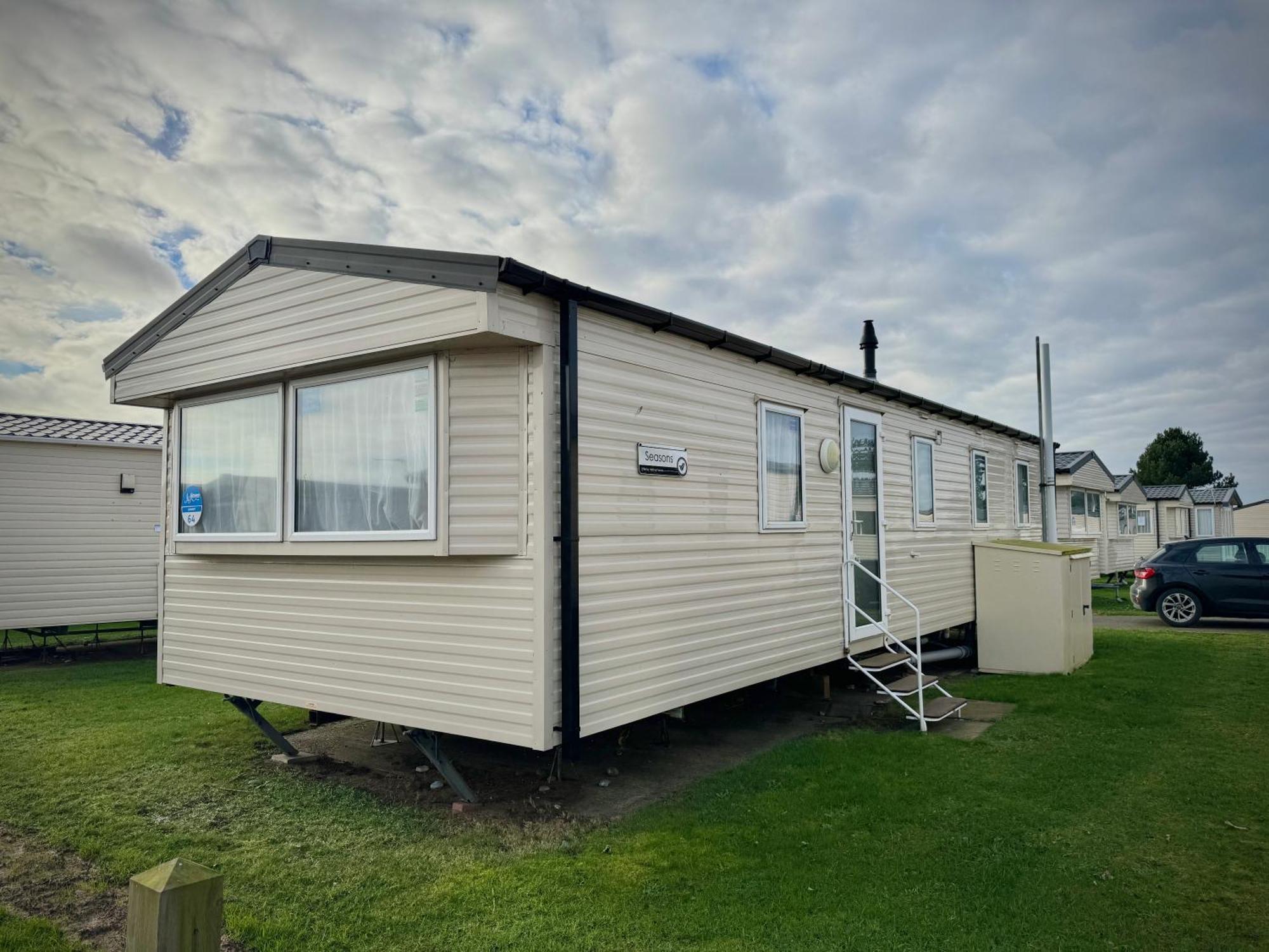 Haven Seashore Holiday Park Кейстър-он-Сий Екстериор снимка